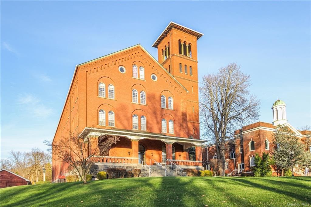 200 School House Road Unit: 1A, Peekskill