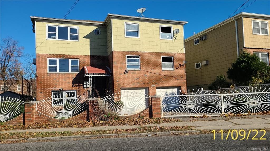 171 W Kingsbridge Road, Mount Vernon