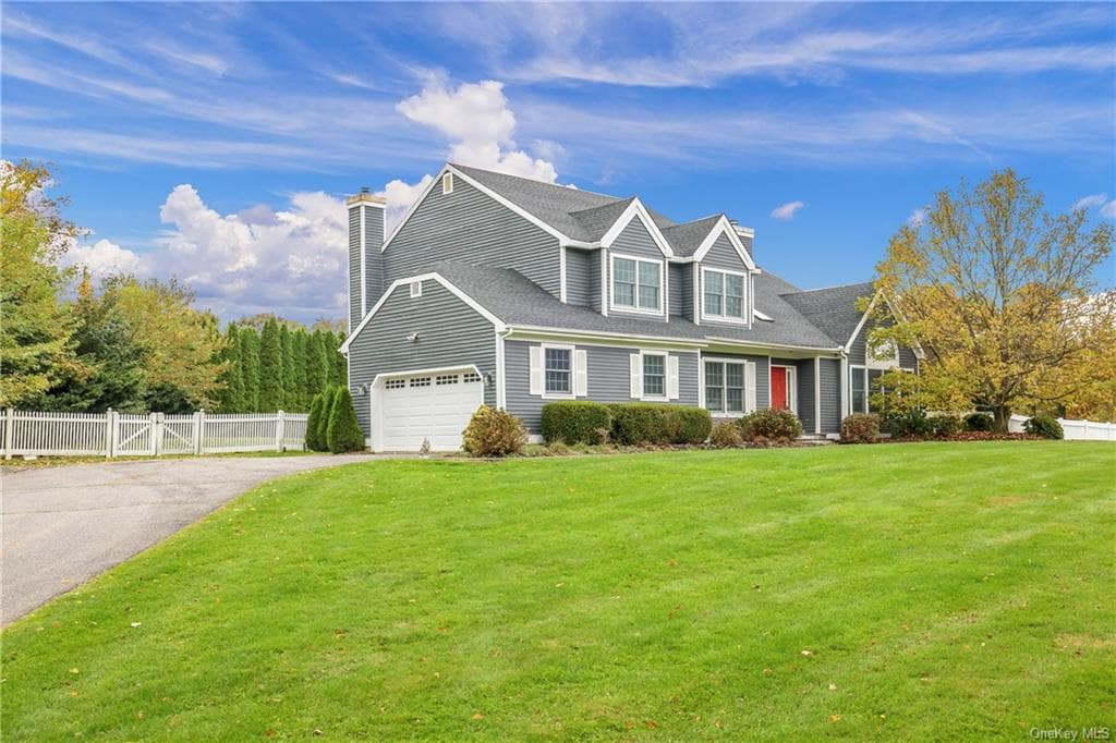 43 Watergate Drive photo 1