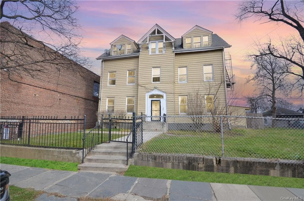 211 S 2nd Avenue, Mount Vernon