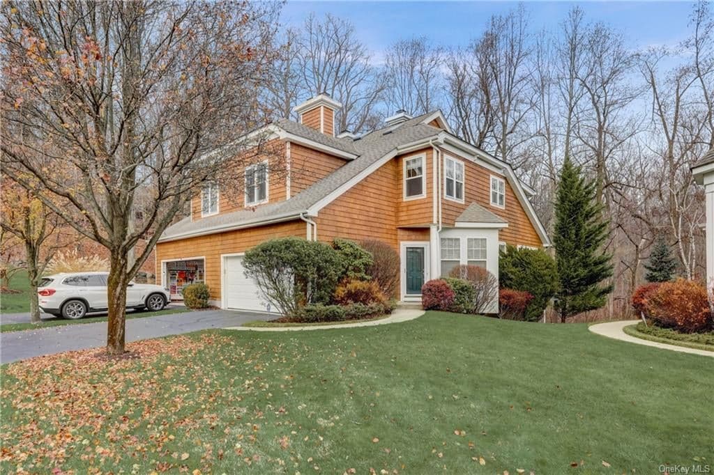36 Wyldwood Drive, Tarrytown