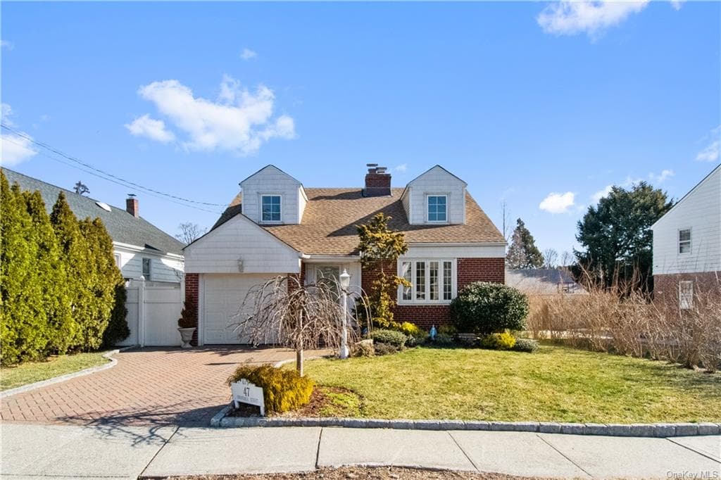 47 Onondaga Street photo 1