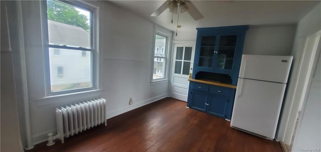423 Commerce Street Unit: 2, Hawthorne