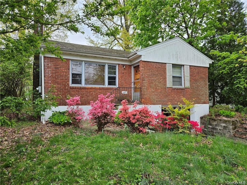 597 Secor Road, Hartsdale