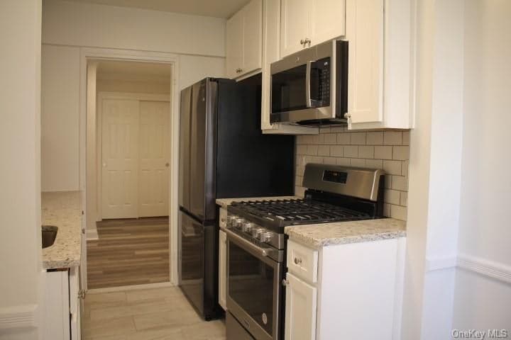 60 White Oak Street Unit: 3-C, New Rochelle