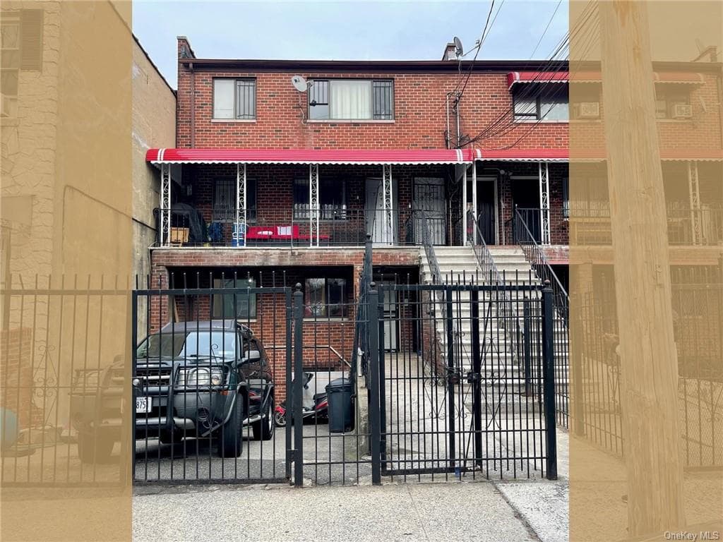 706 Taylor Avenue photo 1