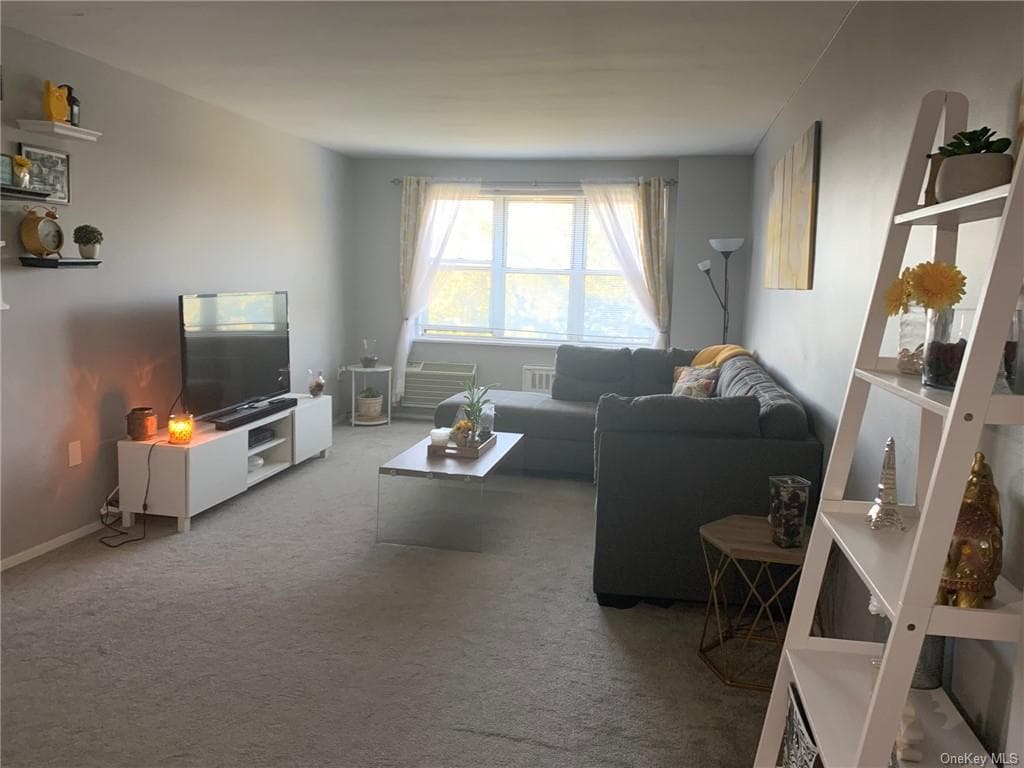 7 Balint Drive Unit: 621, Yonkers