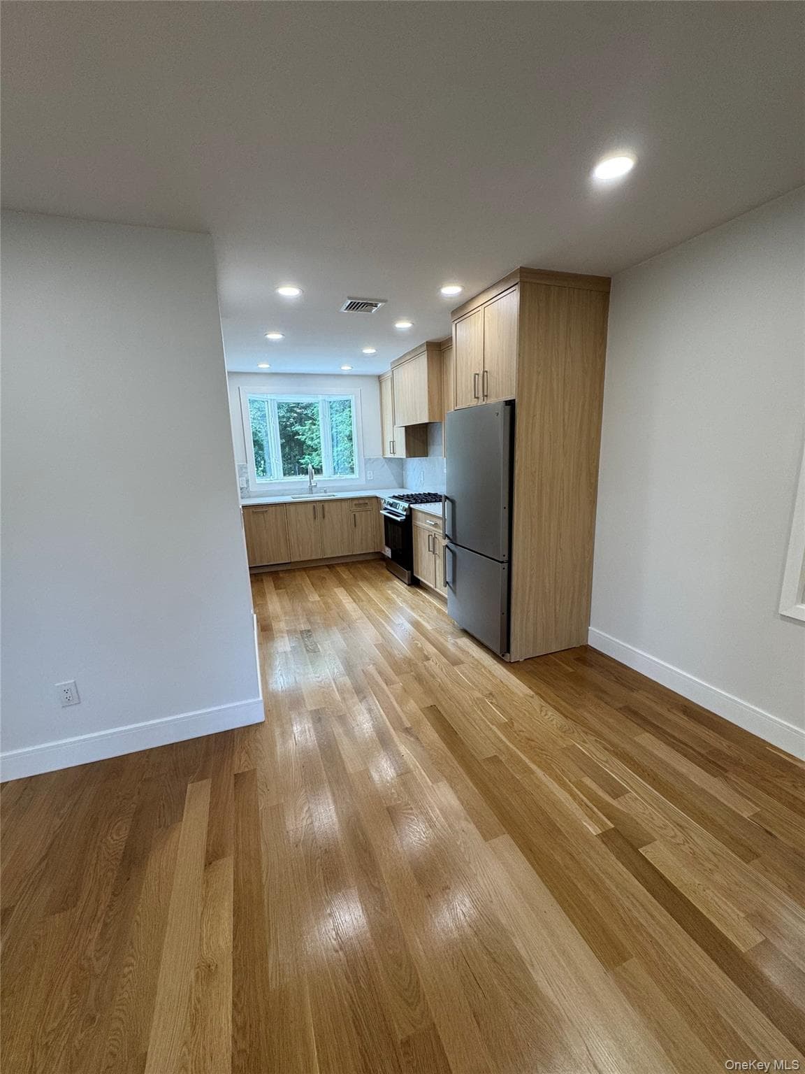 118 Willow Street thumbnail 12