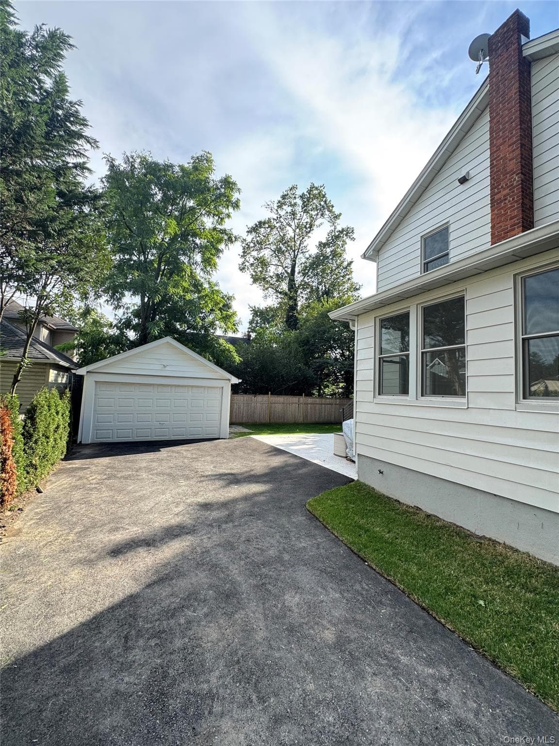 118 Willow Street thumbnail 6