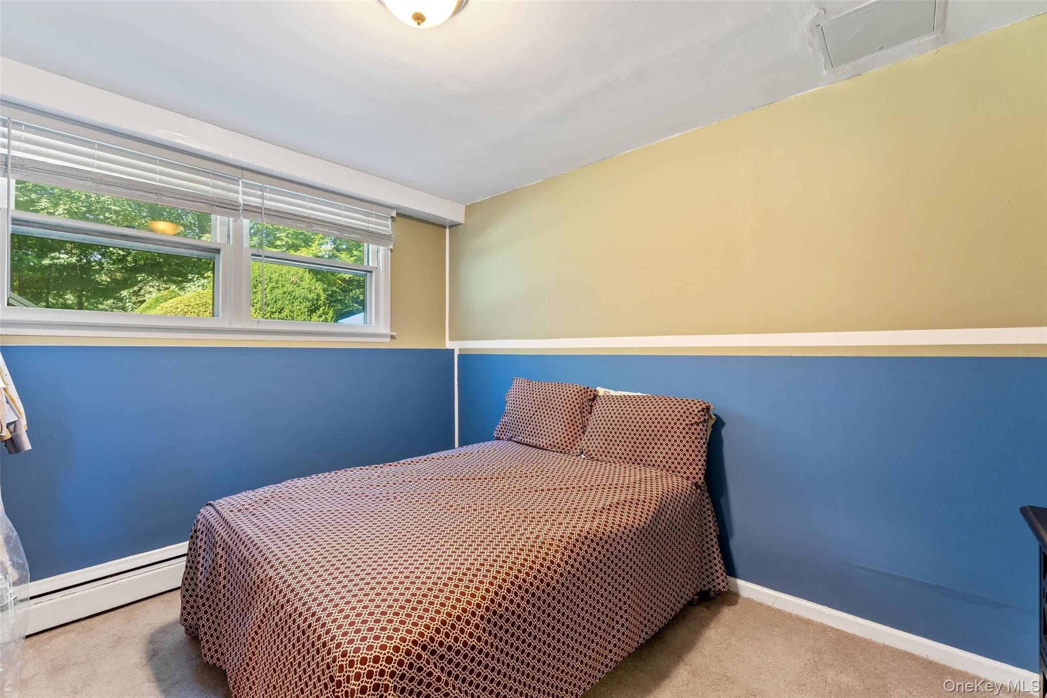 182 Geymer Drive thumbnail 22