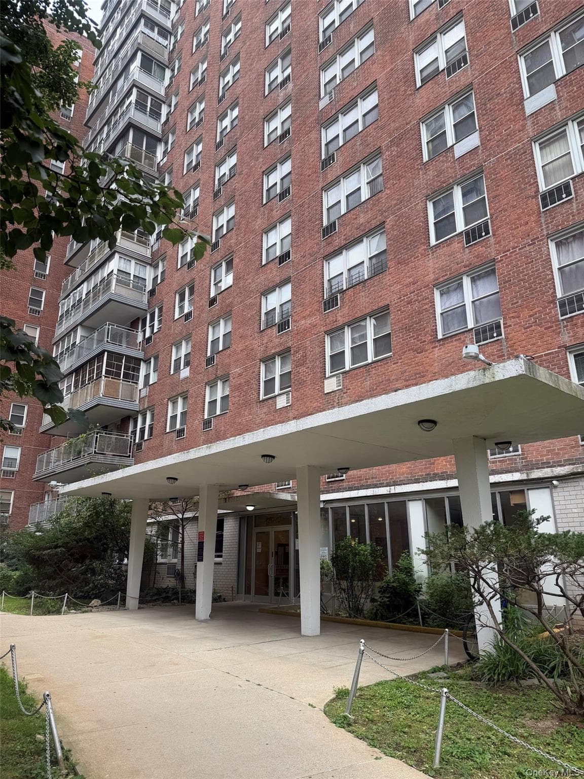 138-10 Franklin Avenue Unit: 6K thumbnail 2