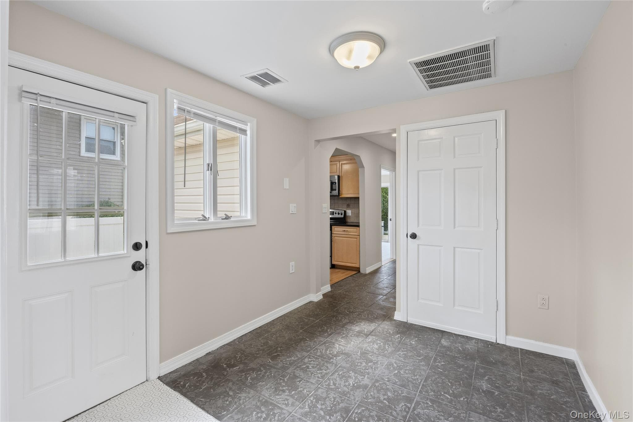 31 Cherry Avenue thumbnail 13