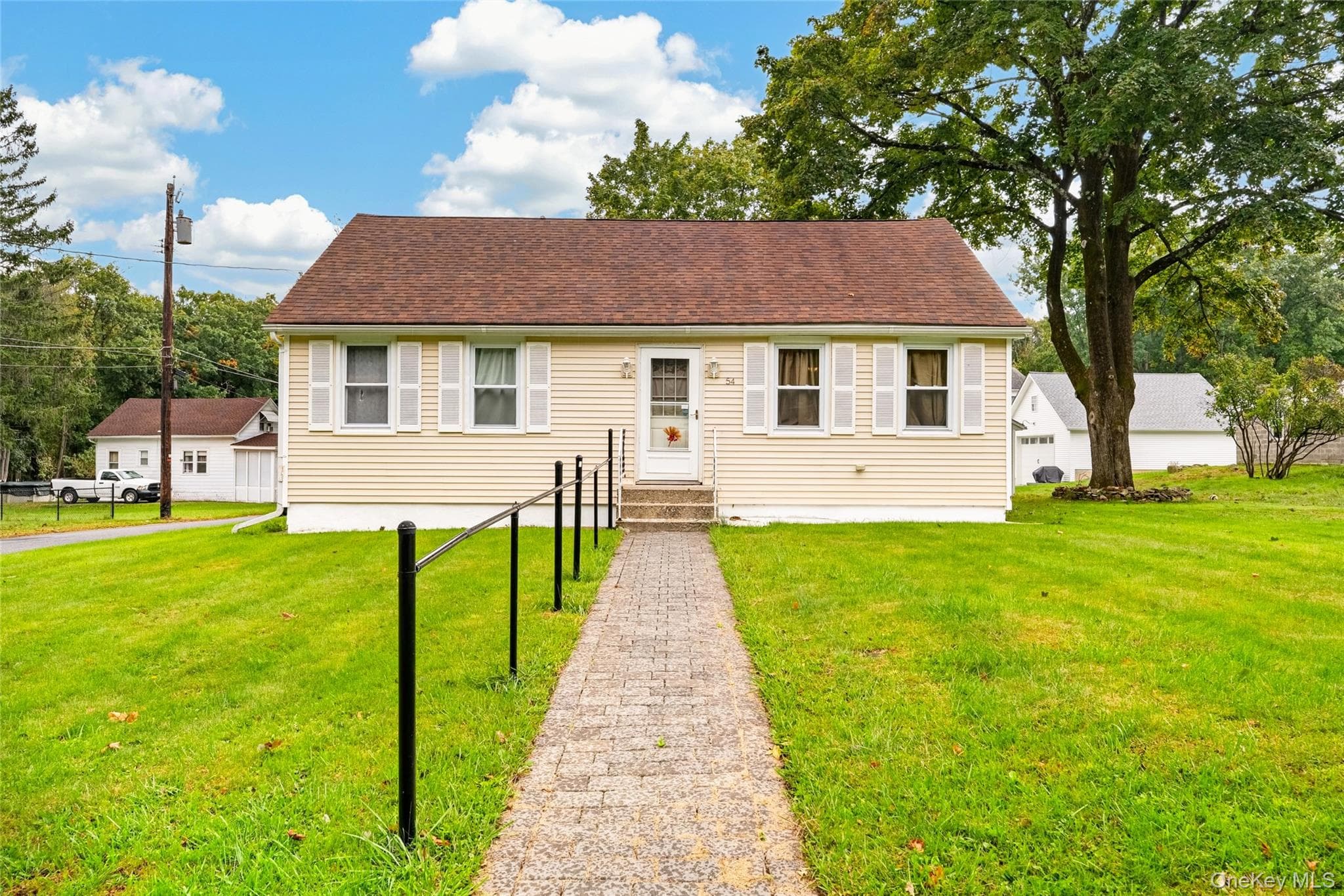54 Western Avenue, Middletown