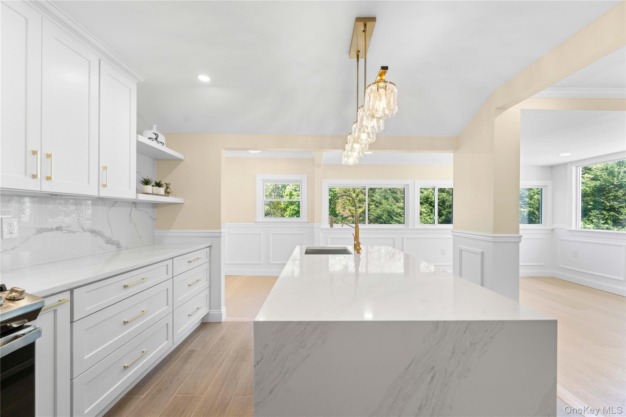 1059 Denton Avenue thumbnail 21