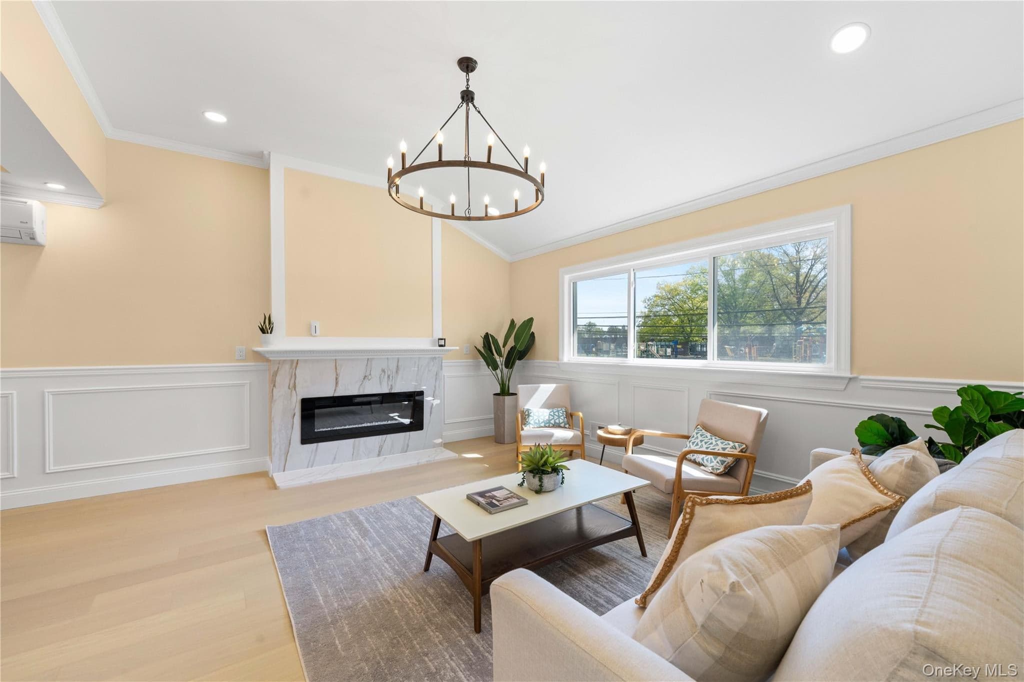 1059 Denton Avenue thumbnail 15