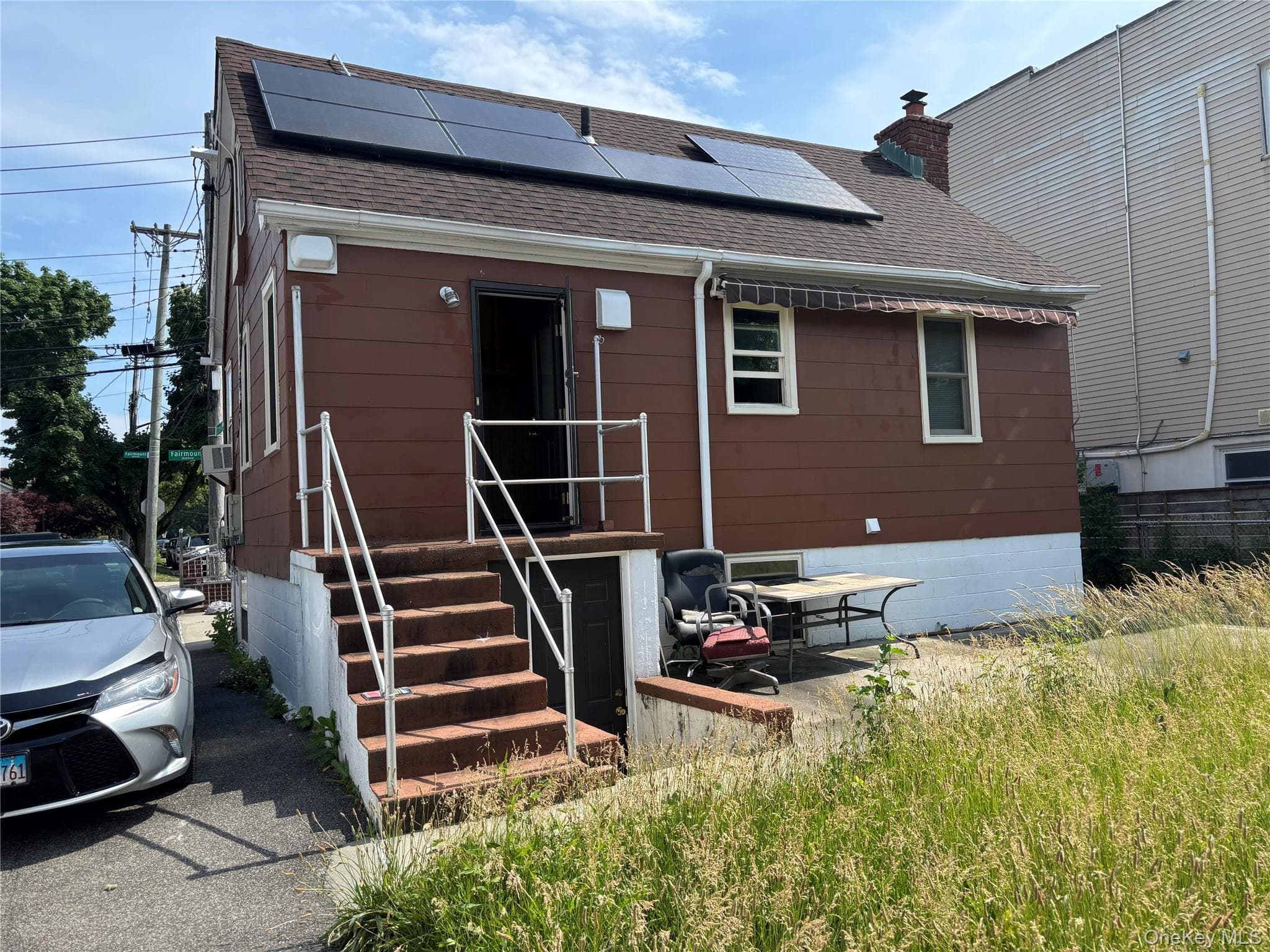 3251 Fairmount Avenue thumbnail 3