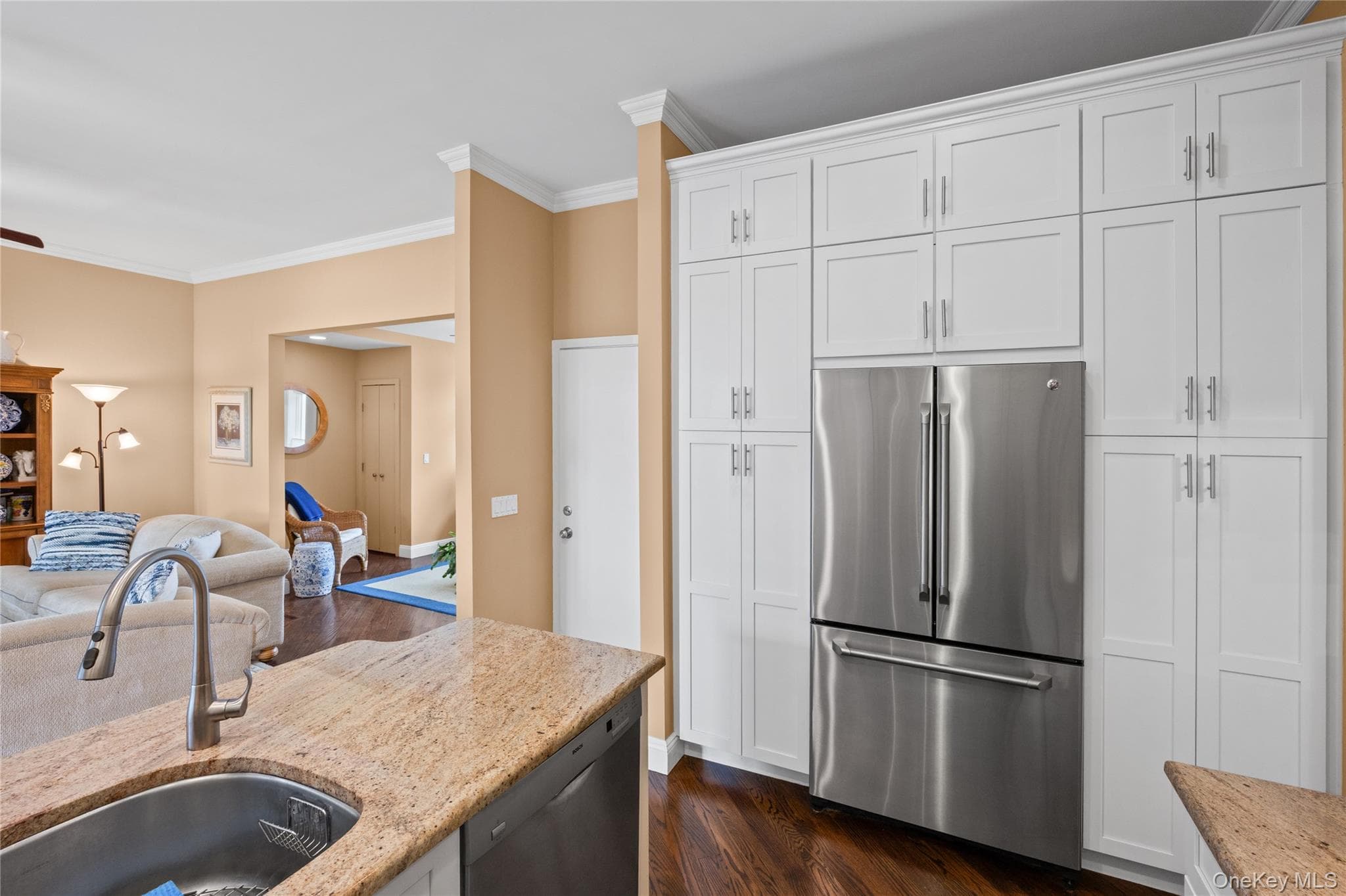 400 Noyack Road Unit: E2 thumbnail 9