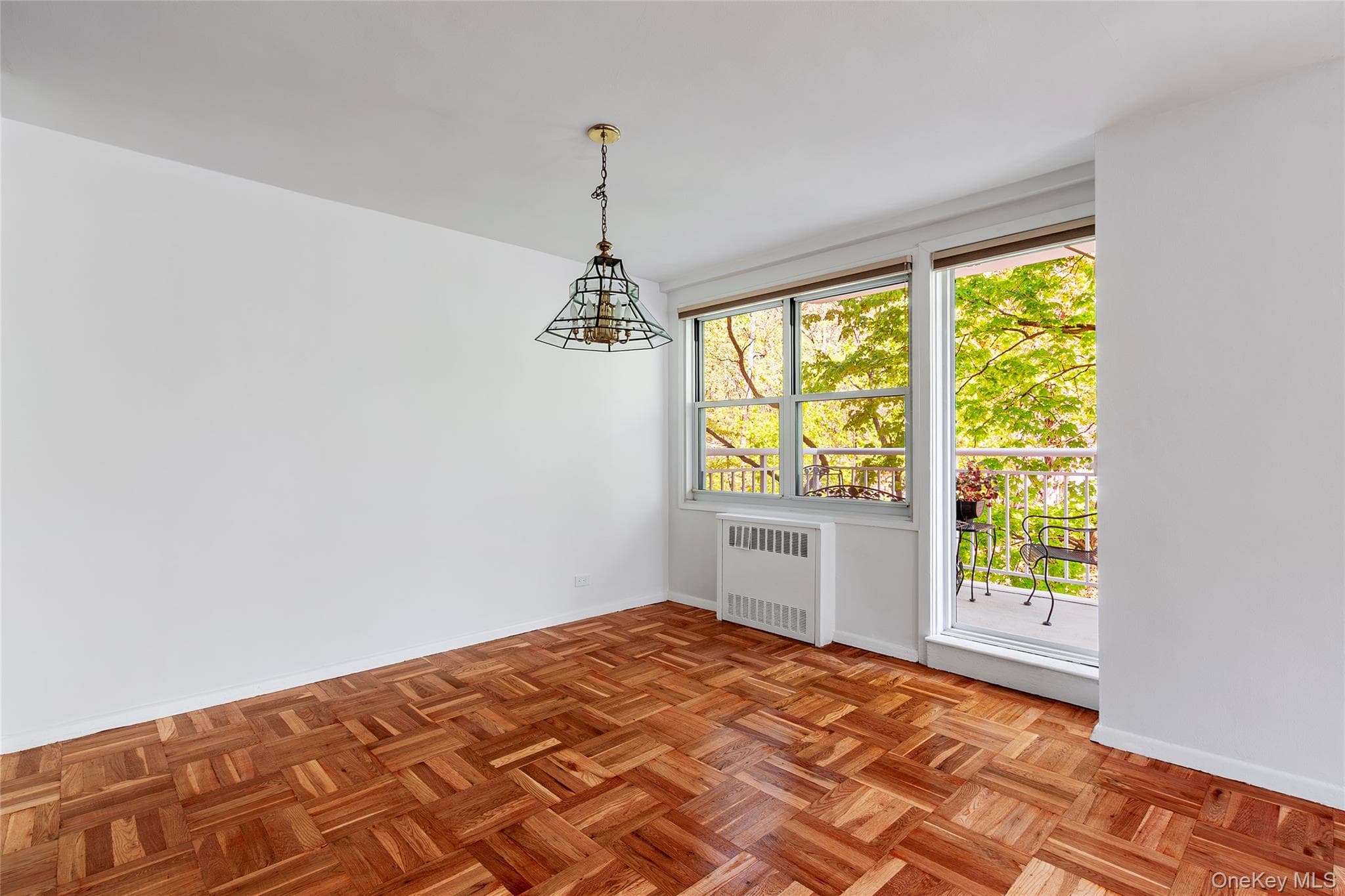 3935 Blackstone Avenue Unit: 3C thumbnail 6
