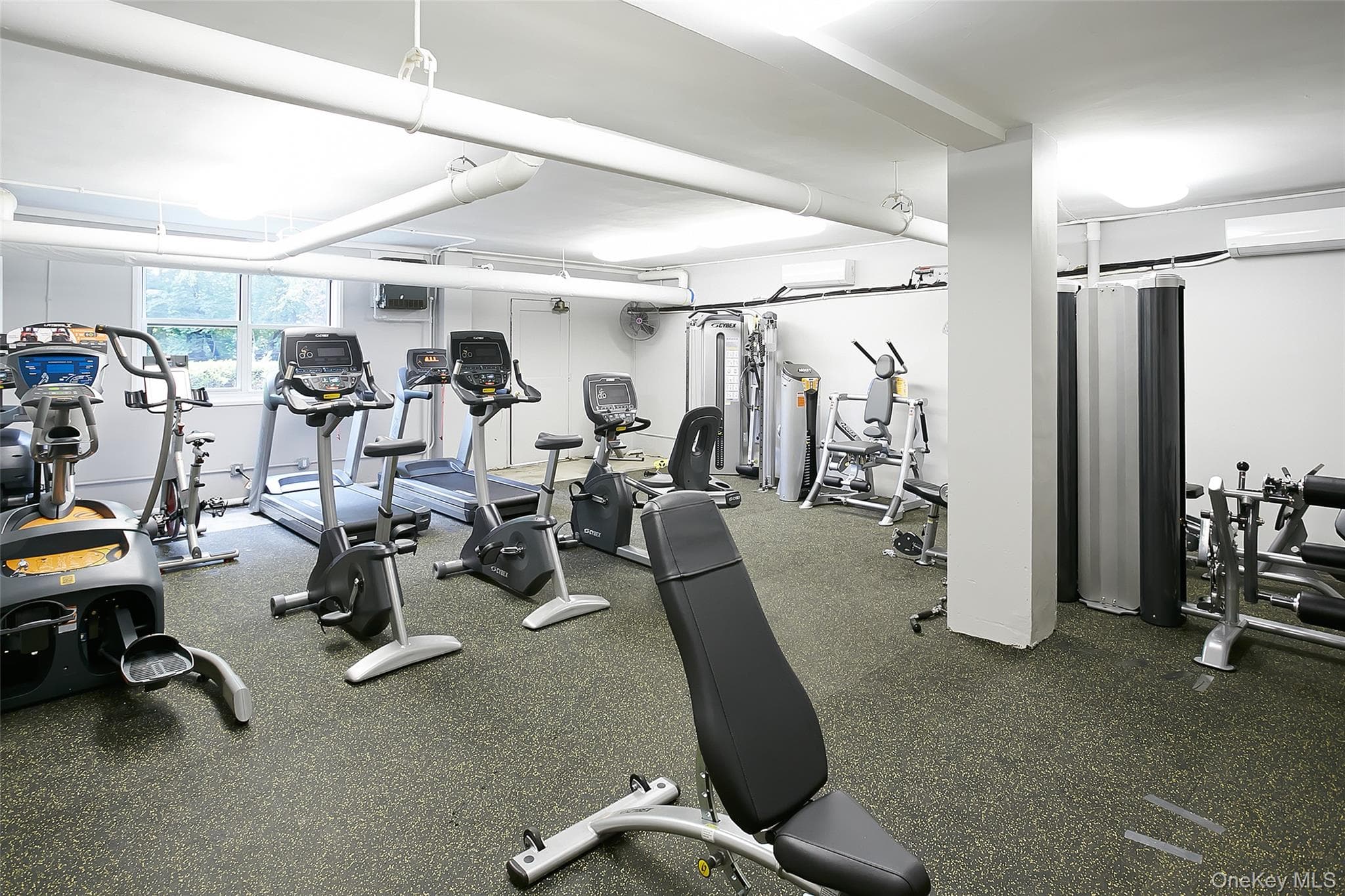 3935 Blackstone Avenue Unit: 3C thumbnail 18