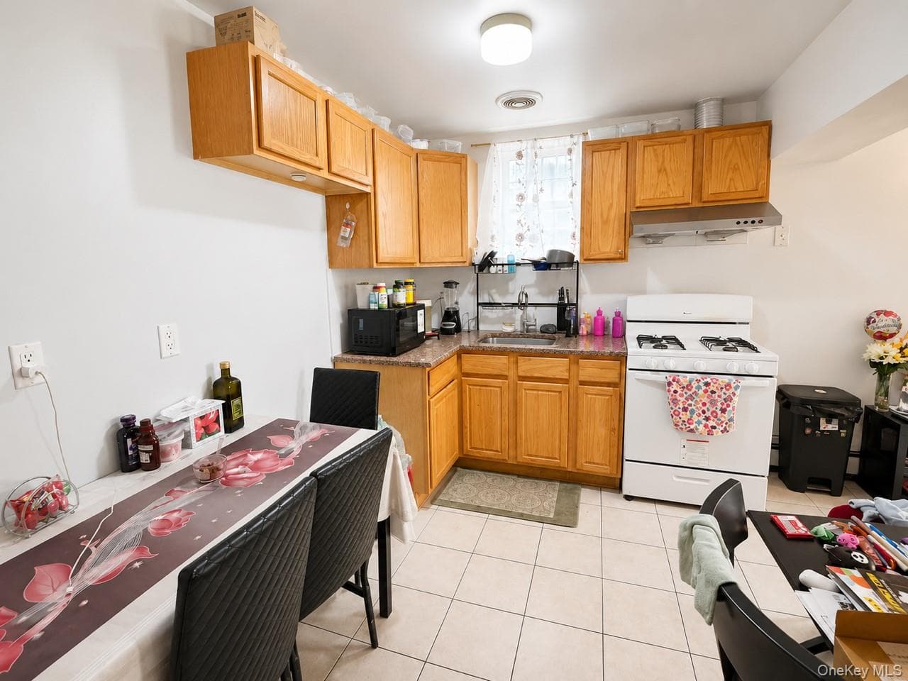 64-32 Perry Avenue thumbnail 11