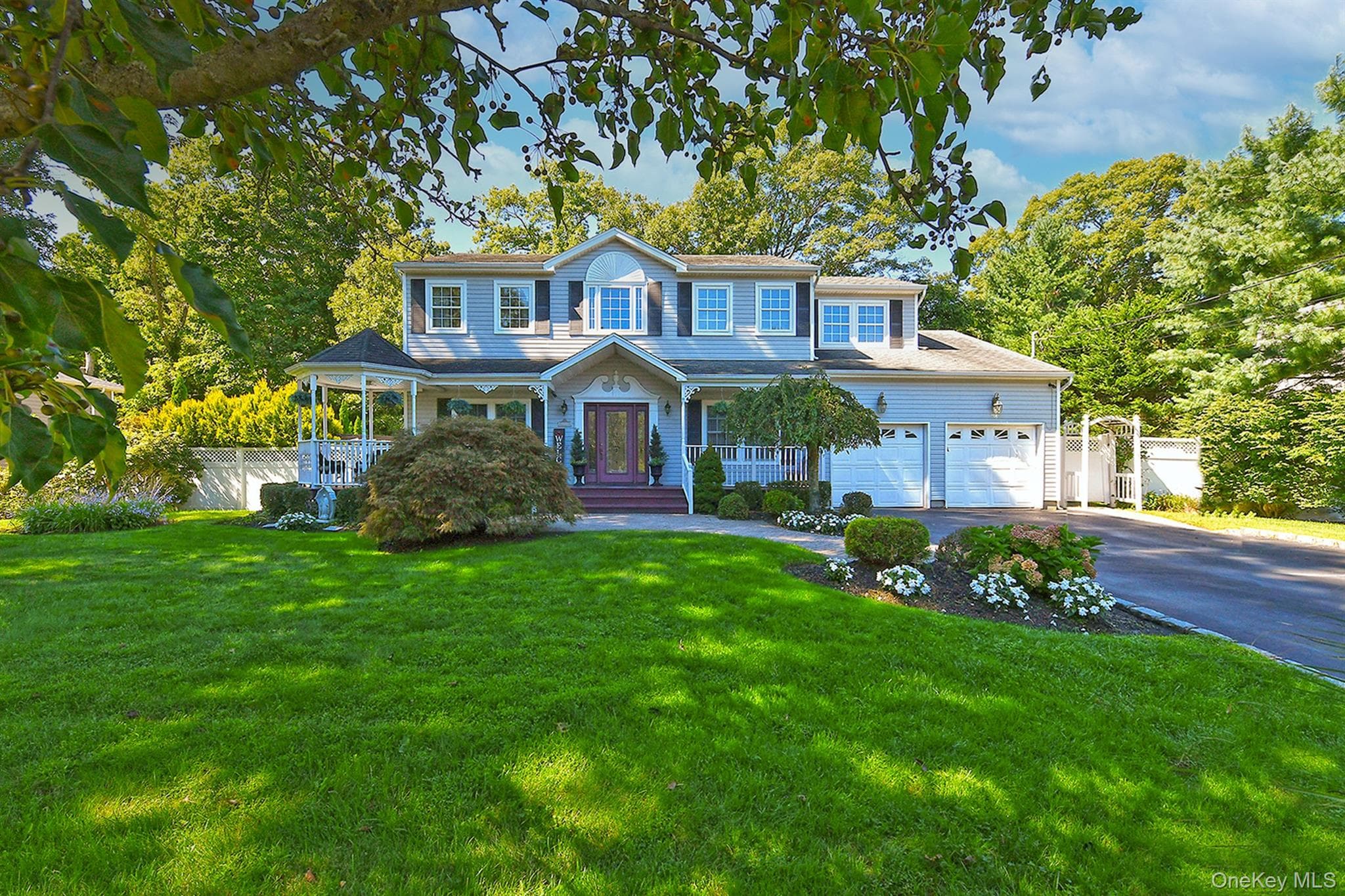 7 Ona Avenue, Dix Hills