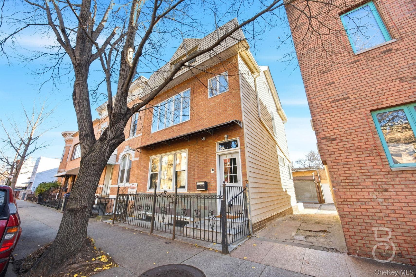 31-73 41st Street, Astoria