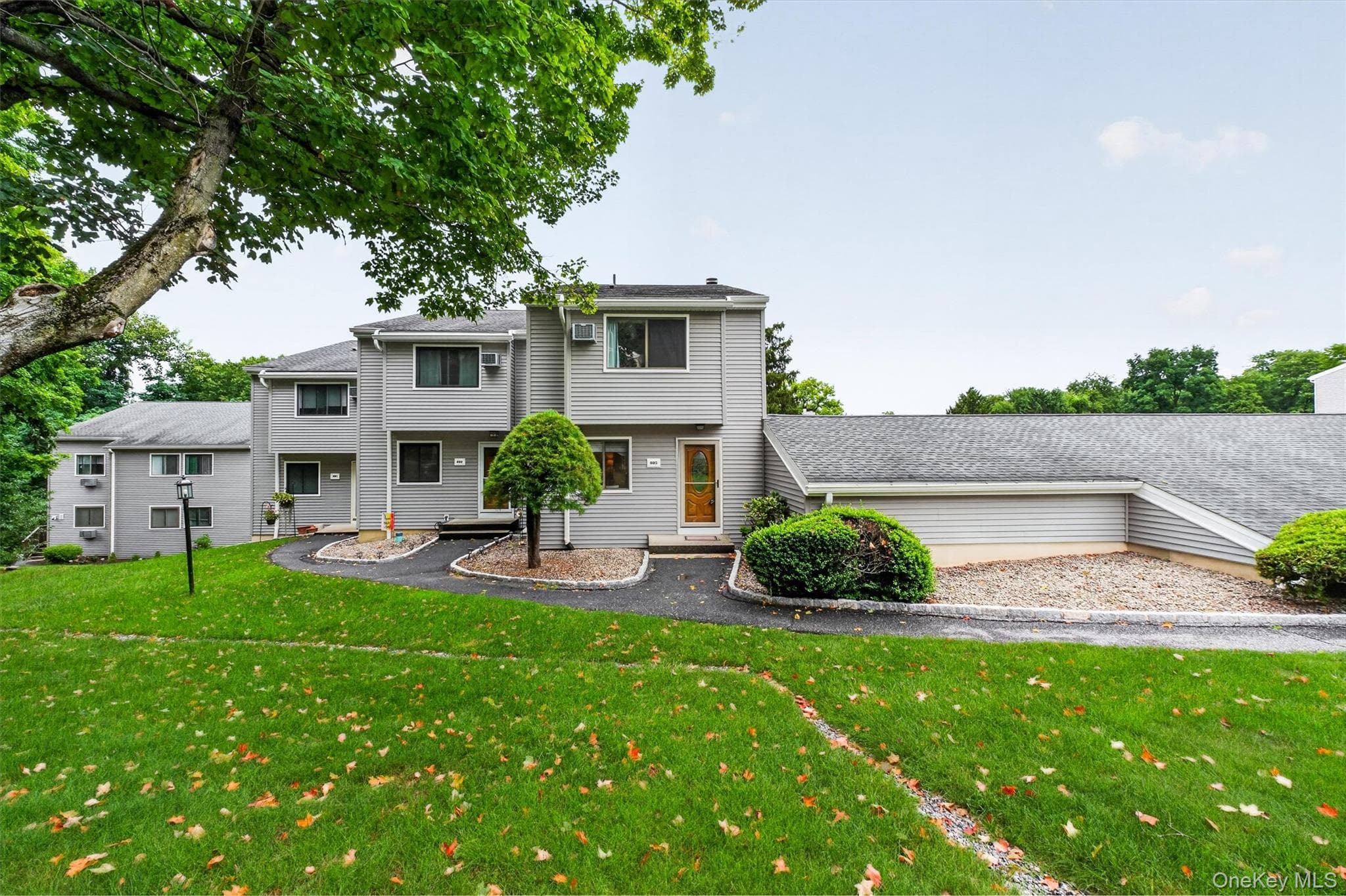 803 Village Drive thumbnail 3