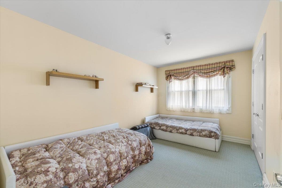 42 North Road thumbnail 31