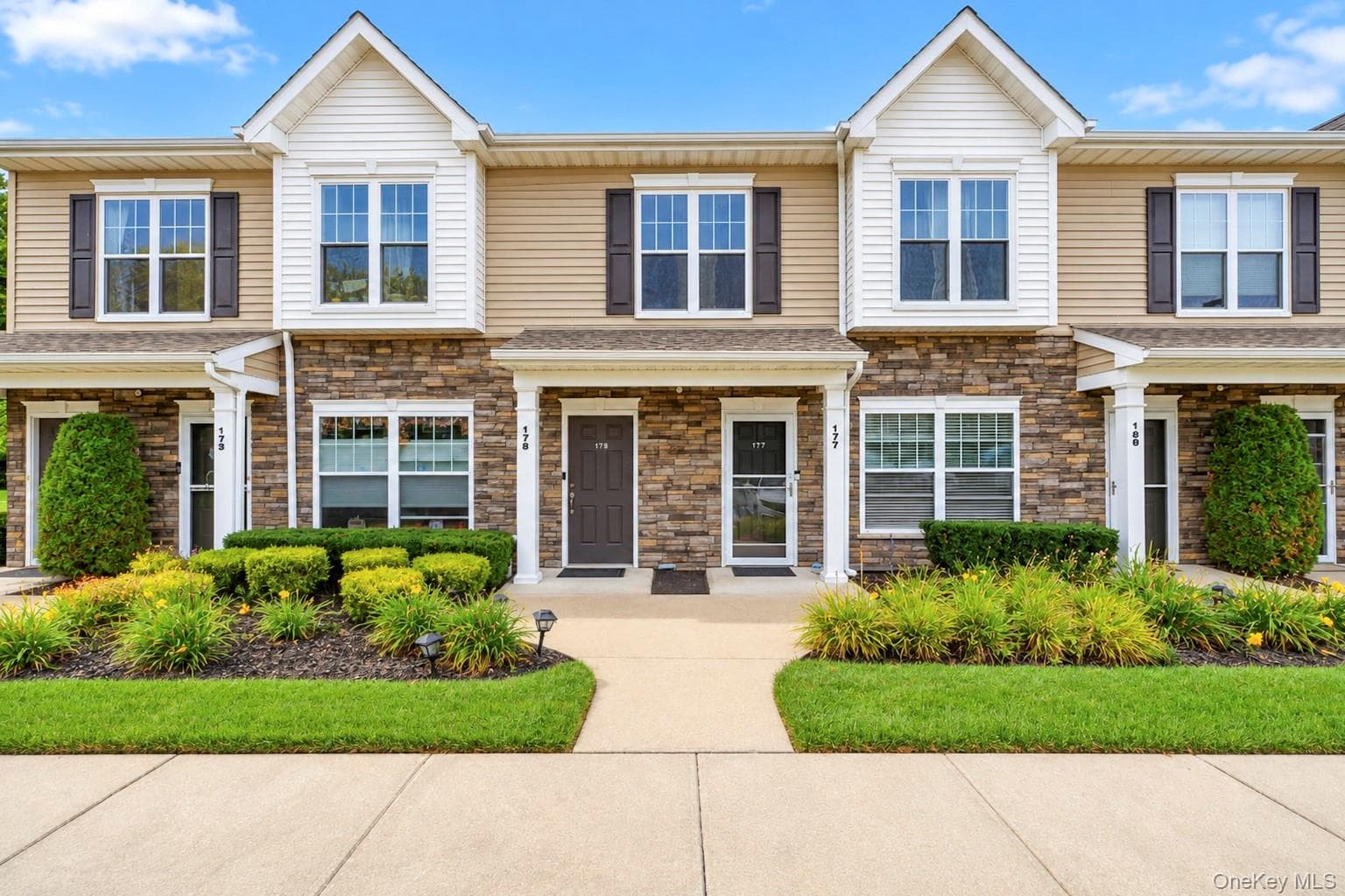 178 Ashley Court, Central Islip