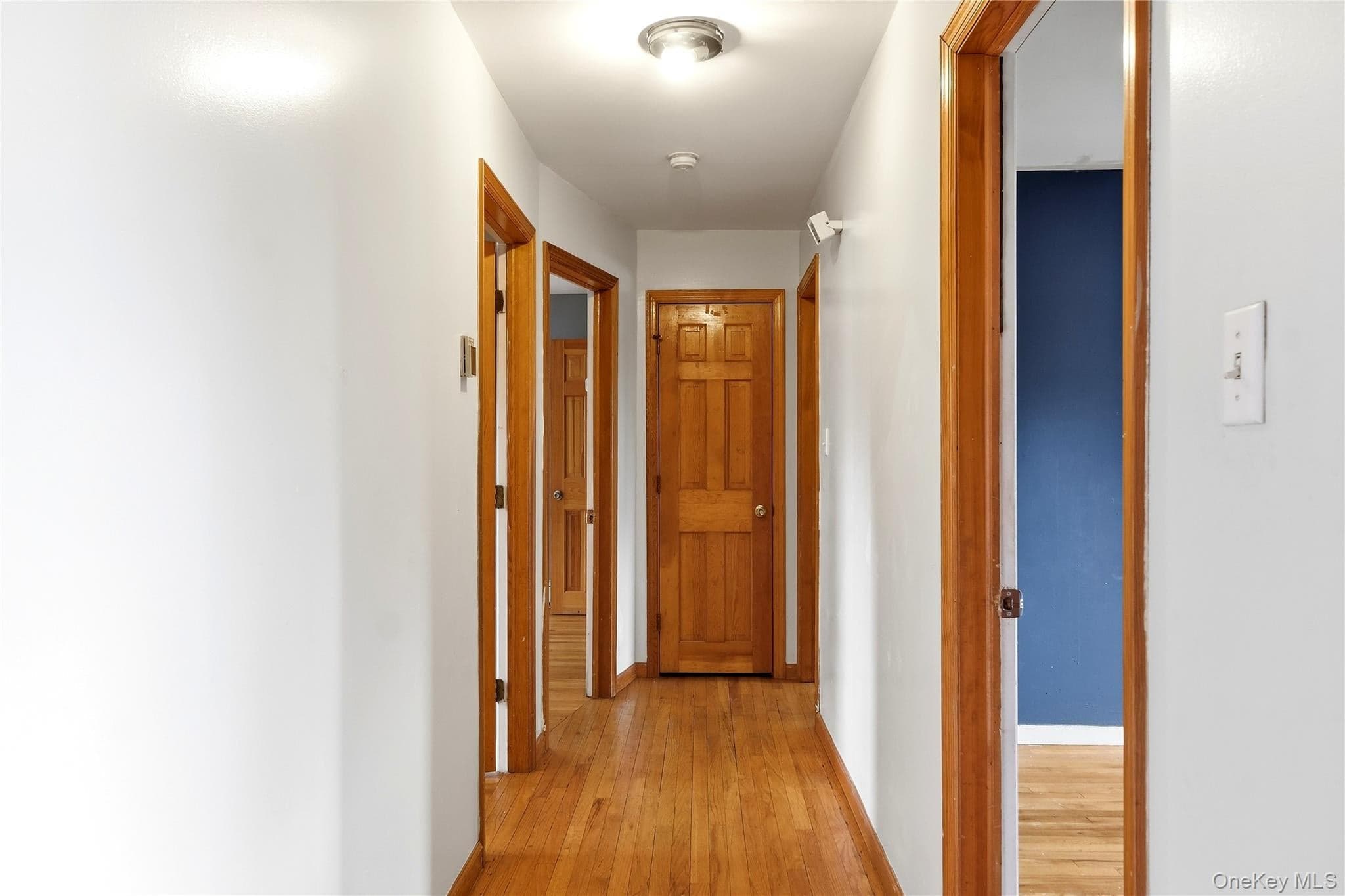 105 N Corona Avenue thumbnail 28