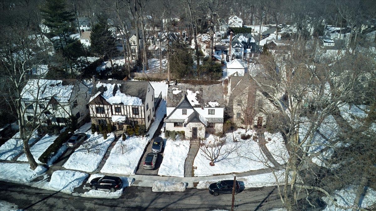 54 Vernon Parkway thumbnail 36