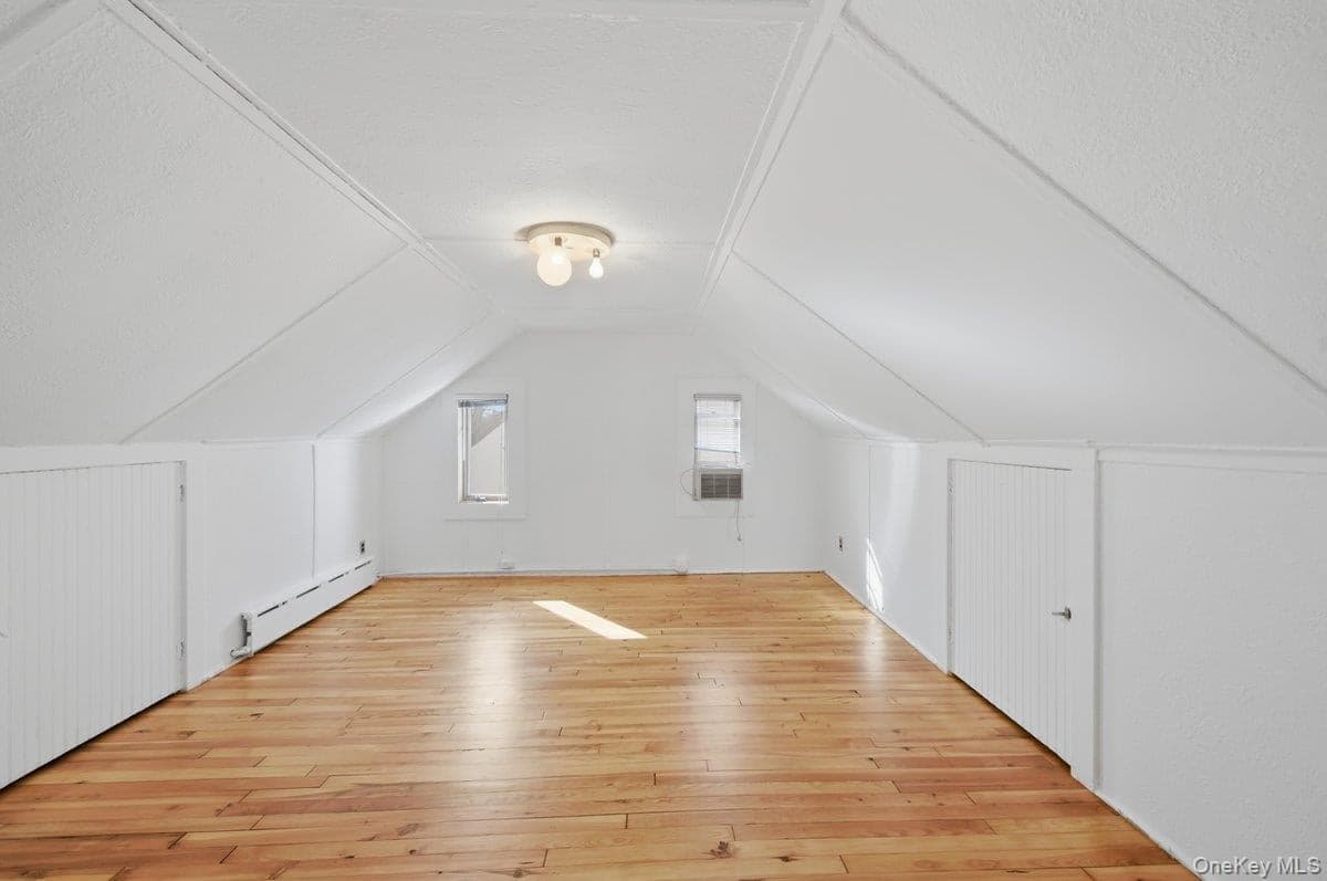 54 Vernon Parkway thumbnail 23