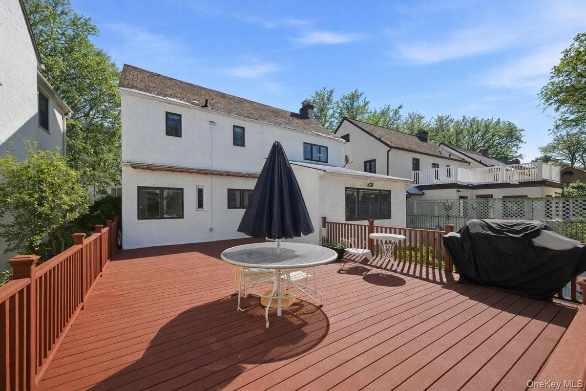 54 Vernon Parkway thumbnail 29