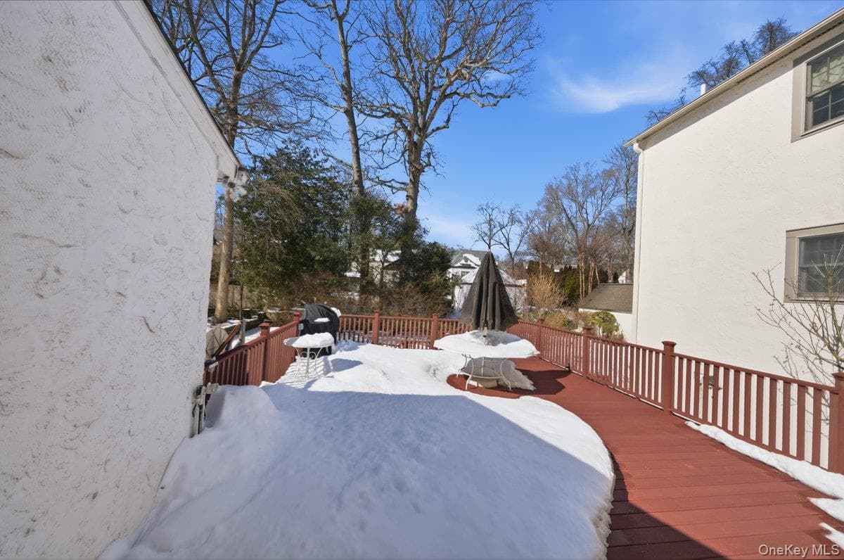 54 Vernon Parkway thumbnail 25