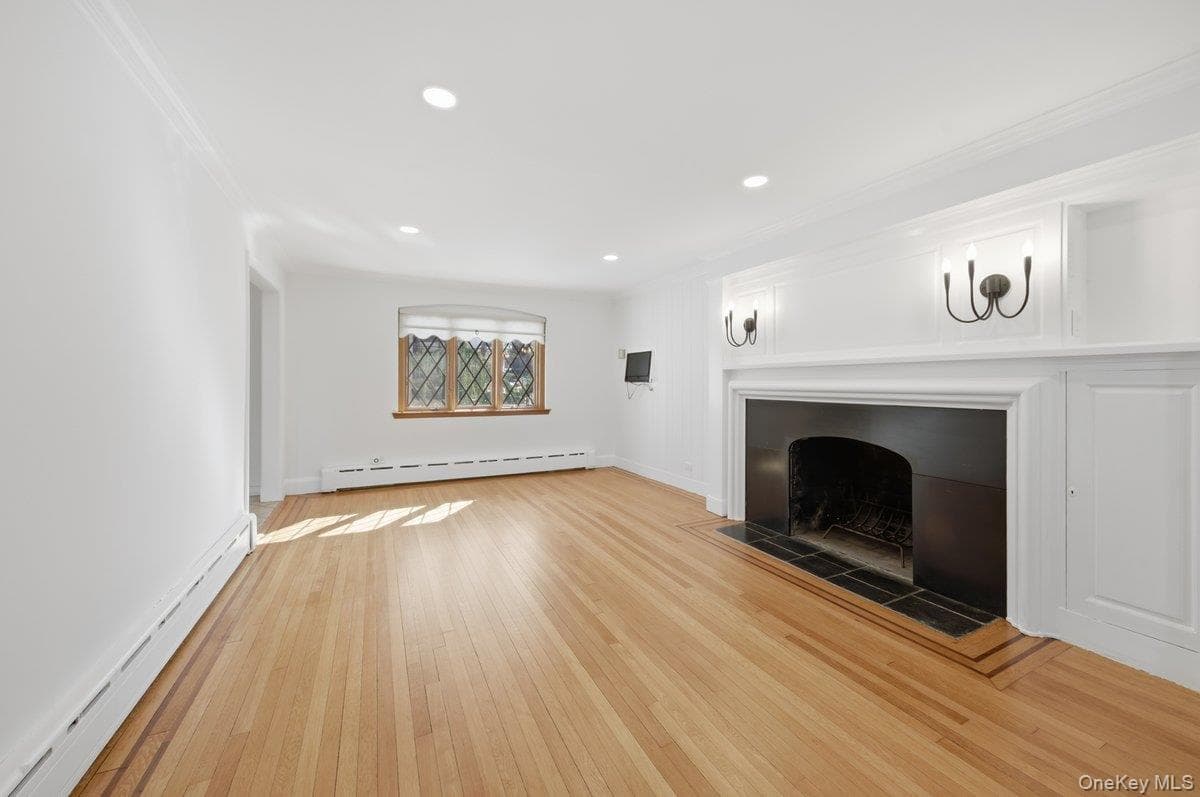 54 Vernon Parkway thumbnail 4