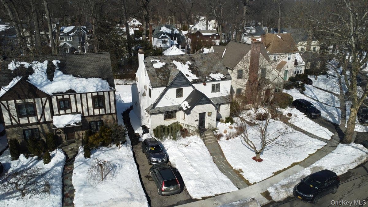 54 Vernon Parkway thumbnail 35