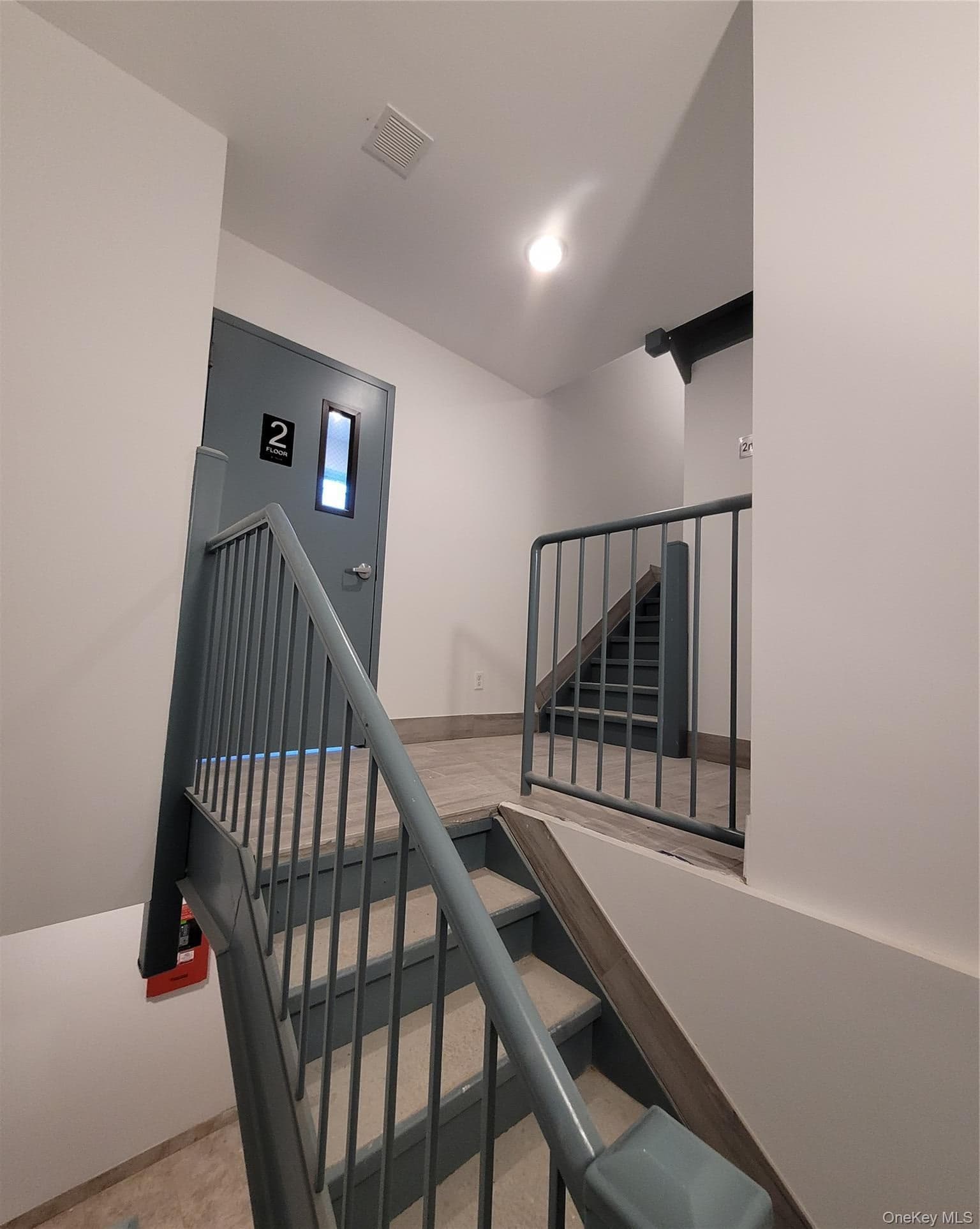 3550 Laconia Avenue thumbnail 11