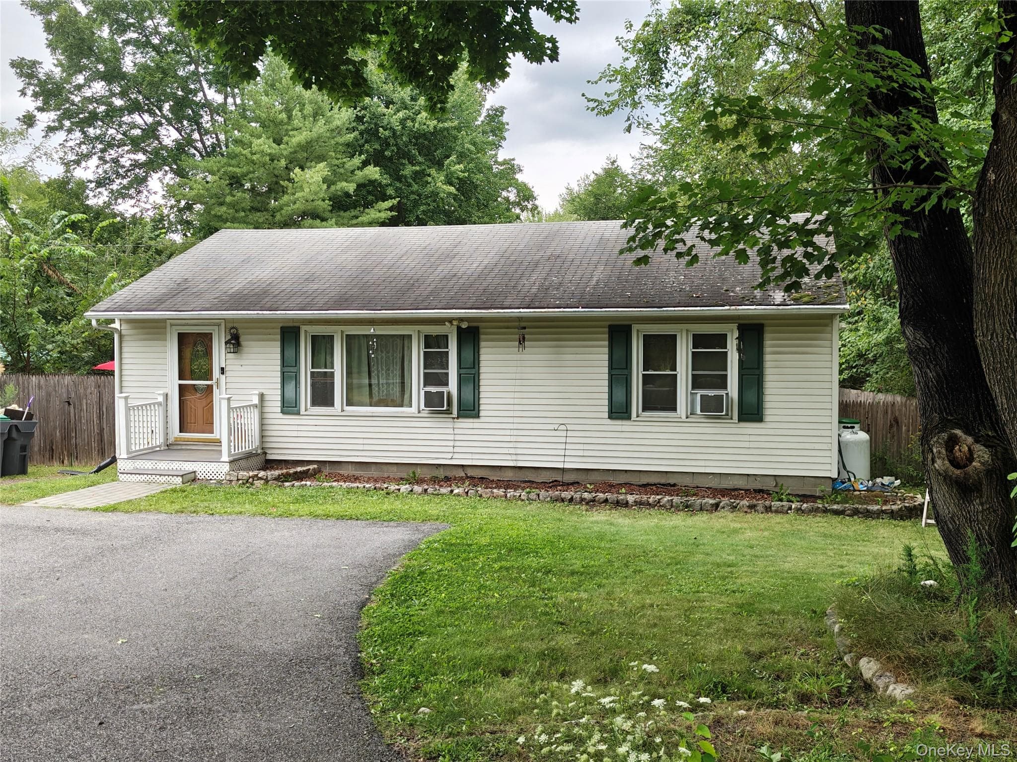 2220 Bruynswick Road thumbnail 4