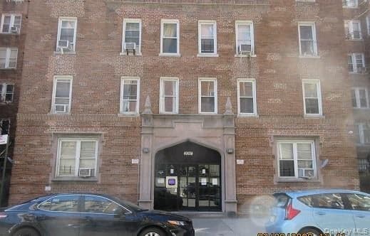 2081 Cruger Avenue Unit: 4 O, Bronx