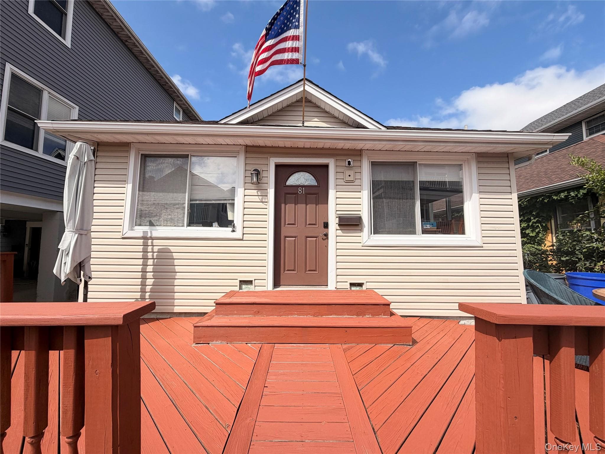 81 Michigan Street photo 1