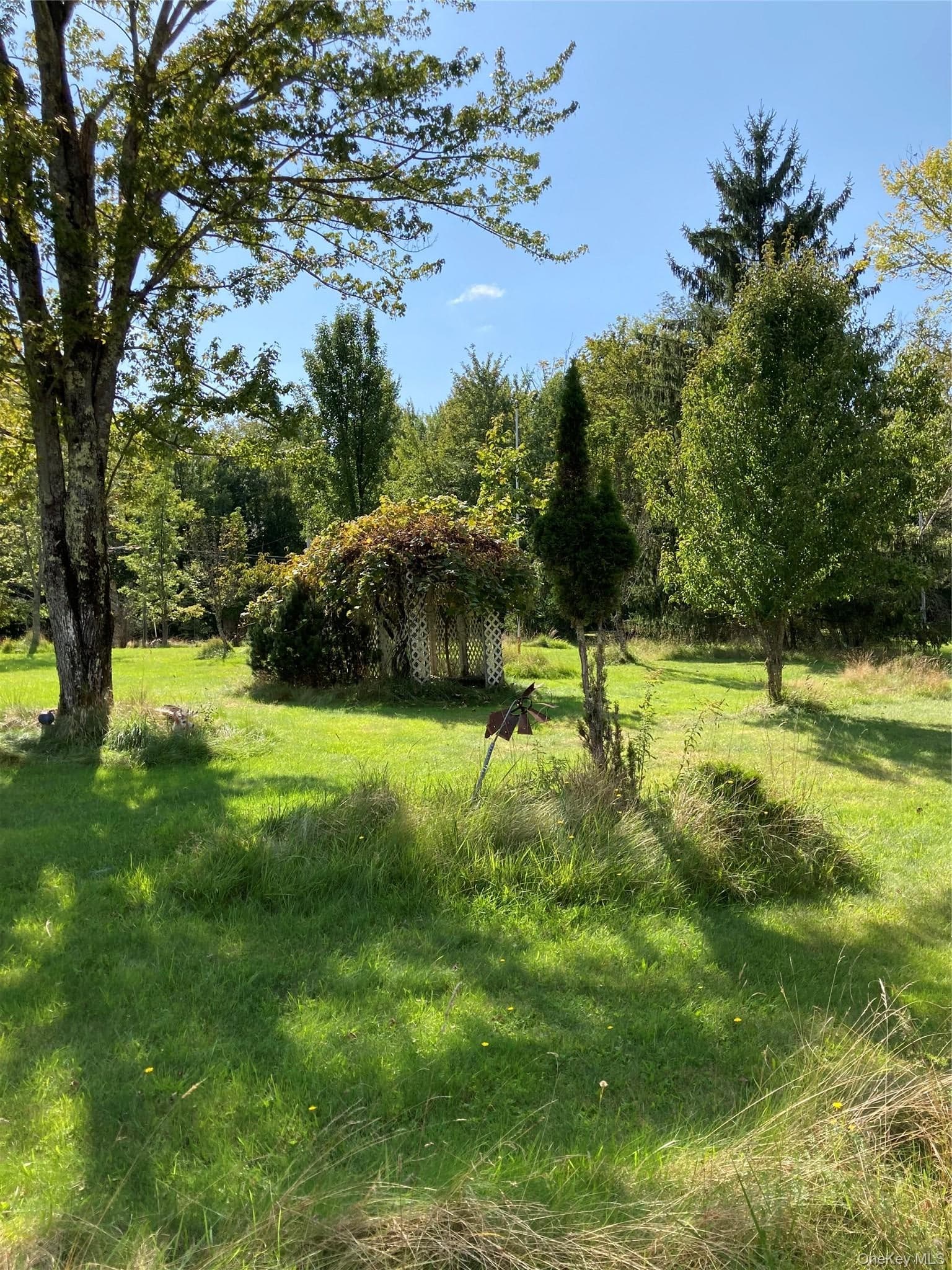 699 Budd Road thumbnail 26