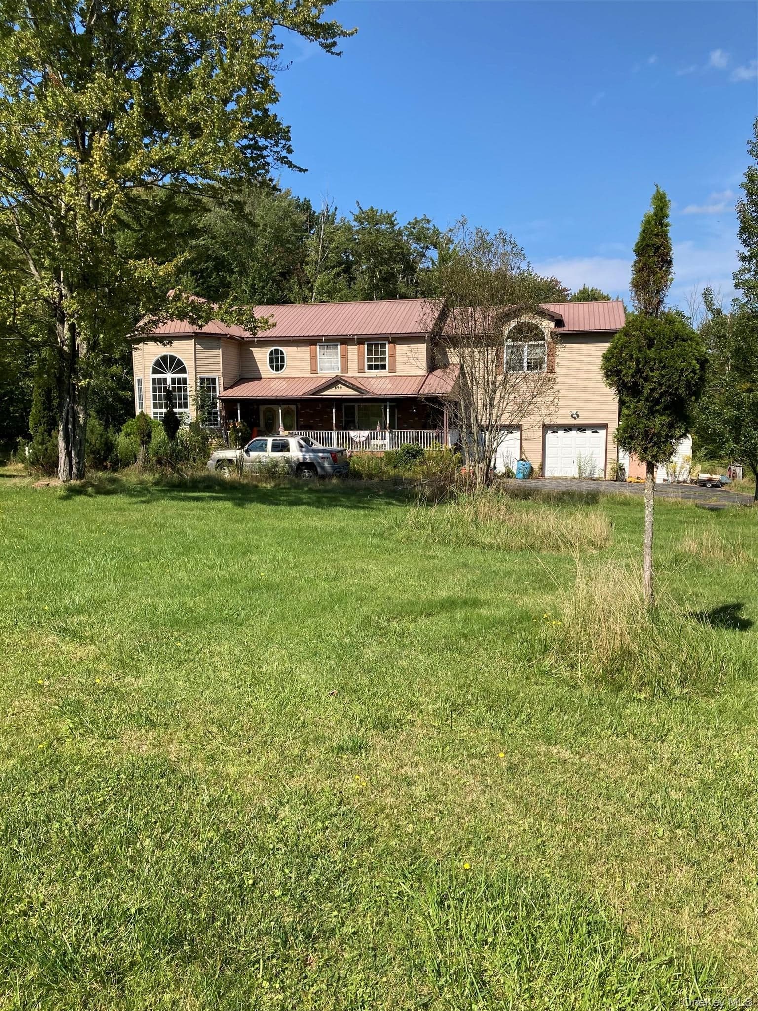 699 Budd Road, Woodbourne