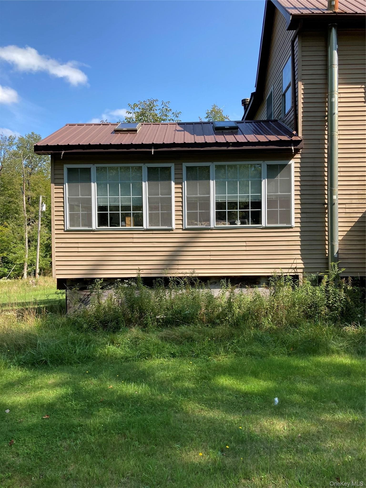 699 Budd Road thumbnail 23