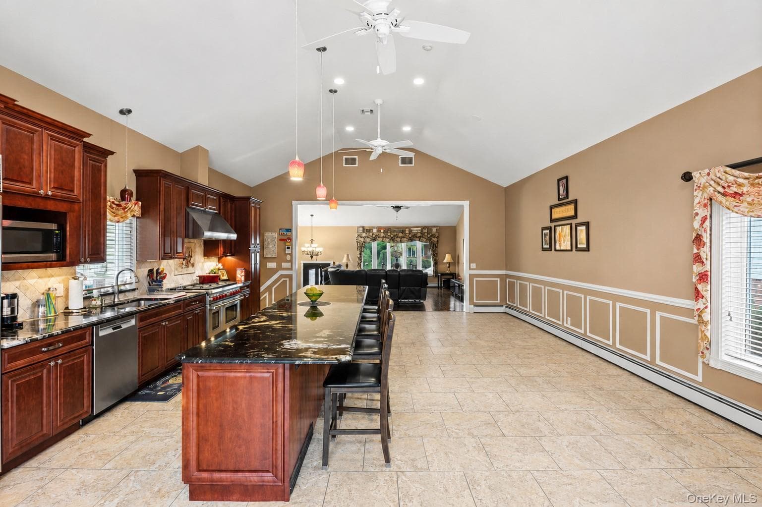 7 Monterey Drive thumbnail 10