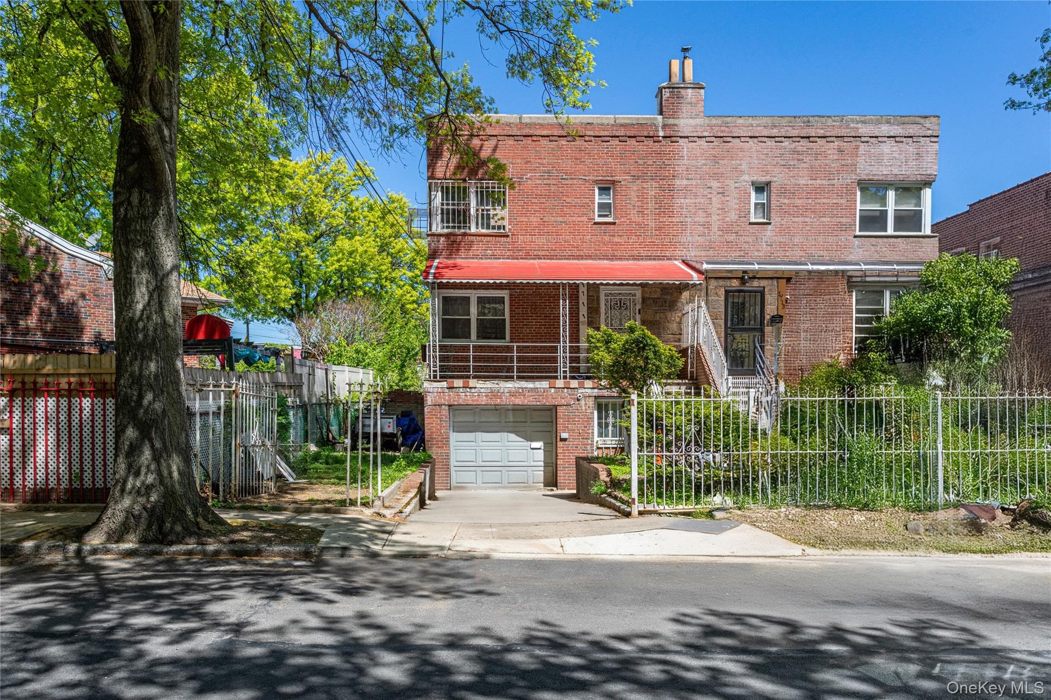 1711 Mansion Street photo 1