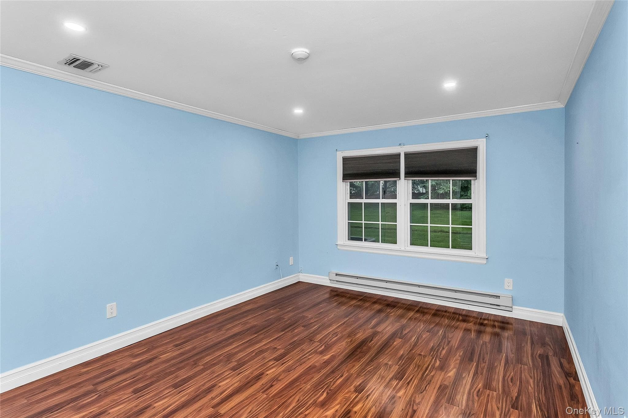 8 Chippendale Drive thumbnail 17