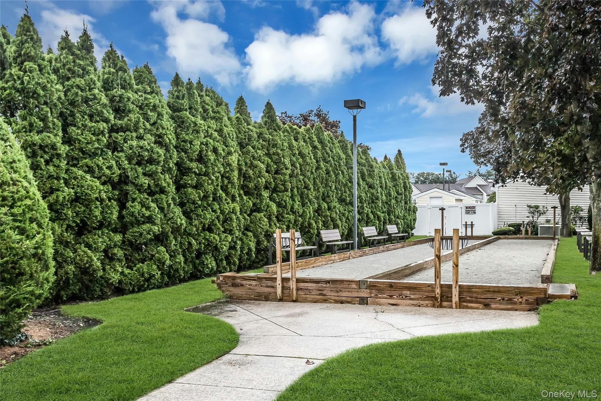 8 Chippendale Drive thumbnail 29