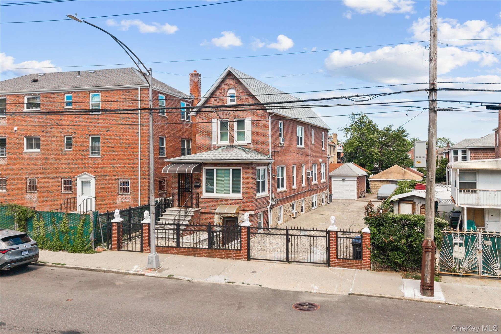 2328 Williamsbridge Road thumbnail 2