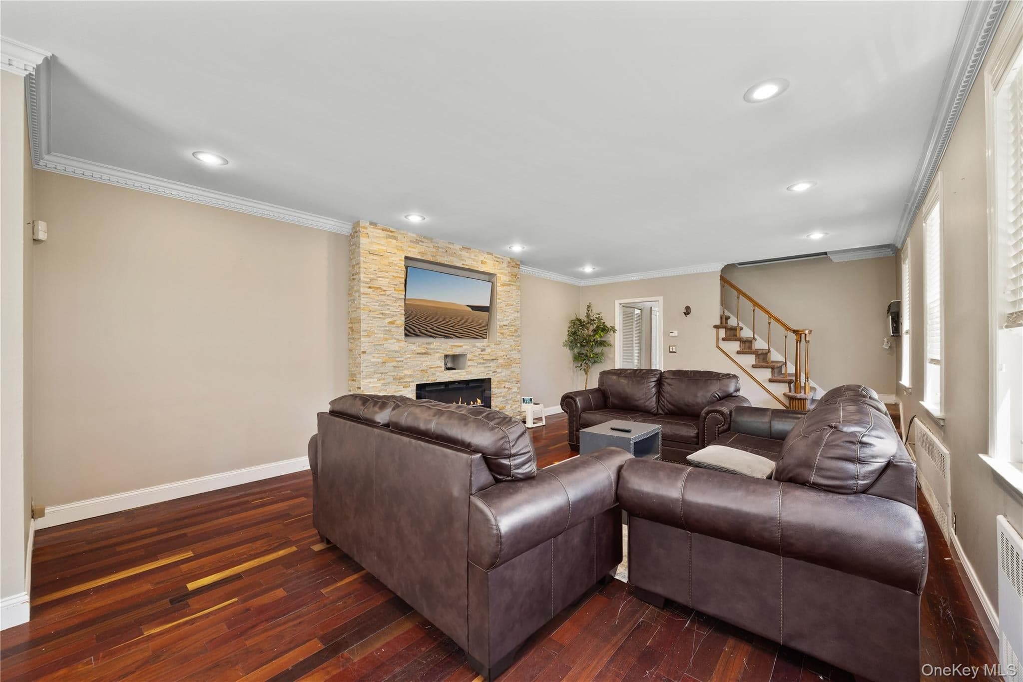 2328 Williamsbridge Road thumbnail 7