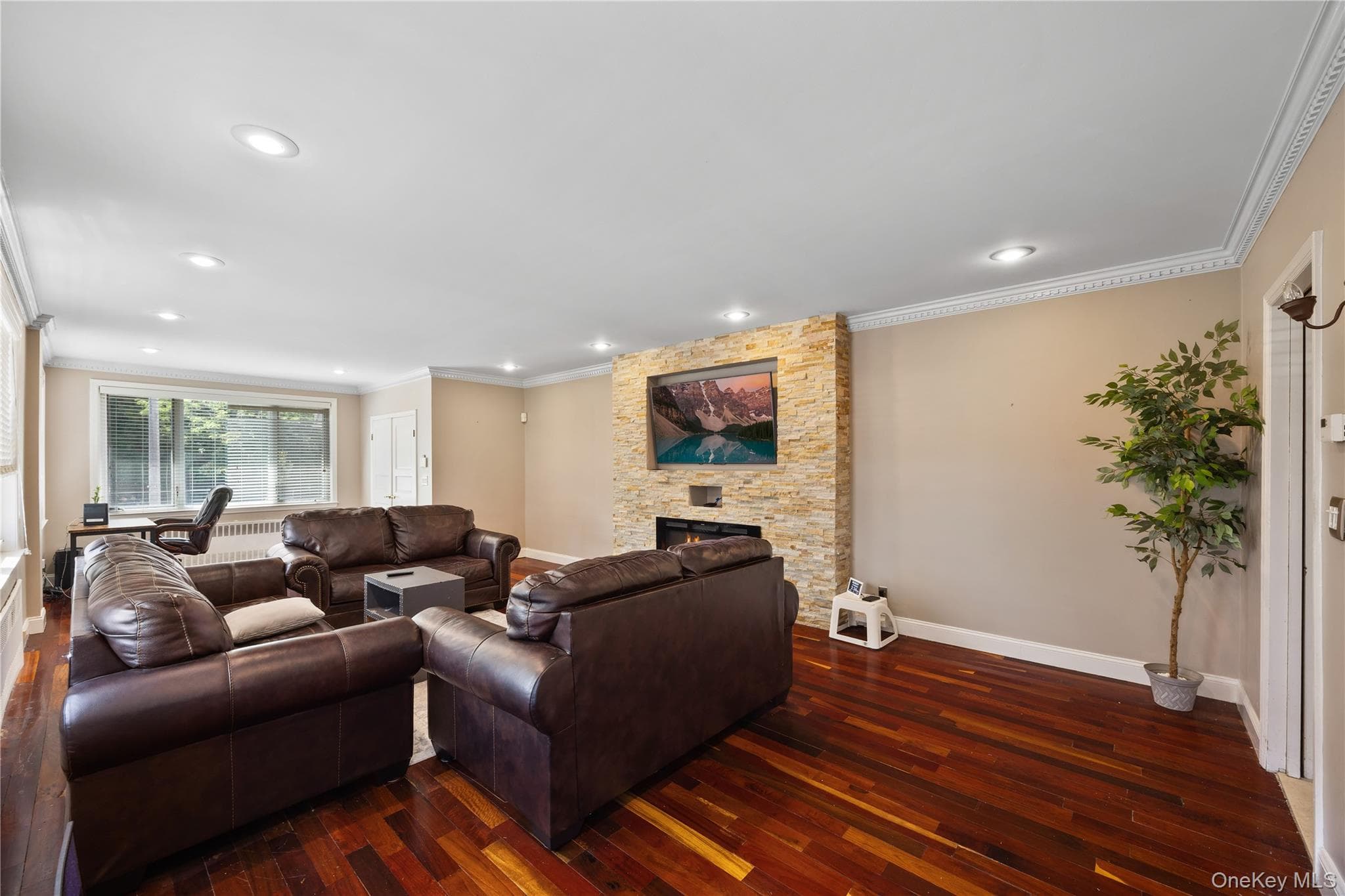 2328 Williamsbridge Road thumbnail 10